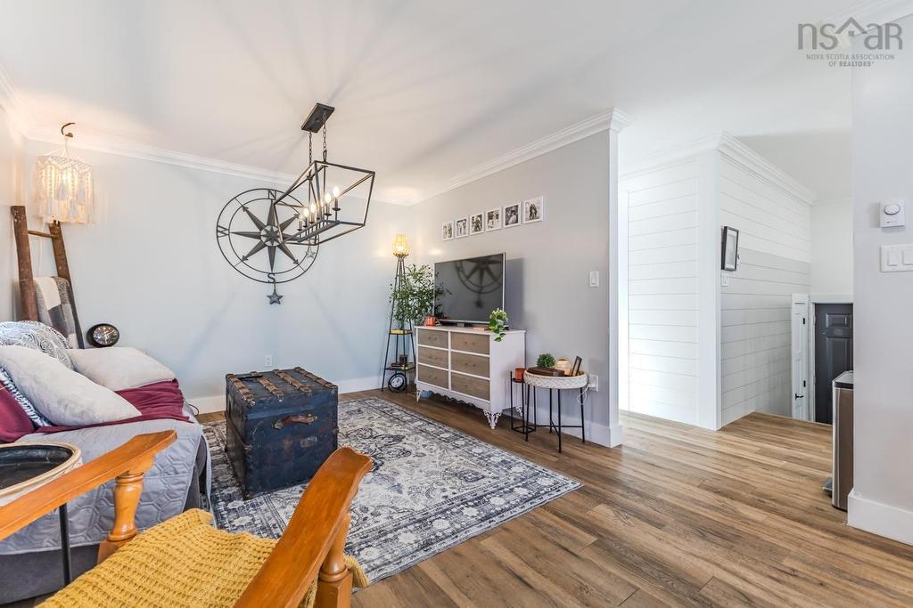 20 Menlow Crt, North River, NS