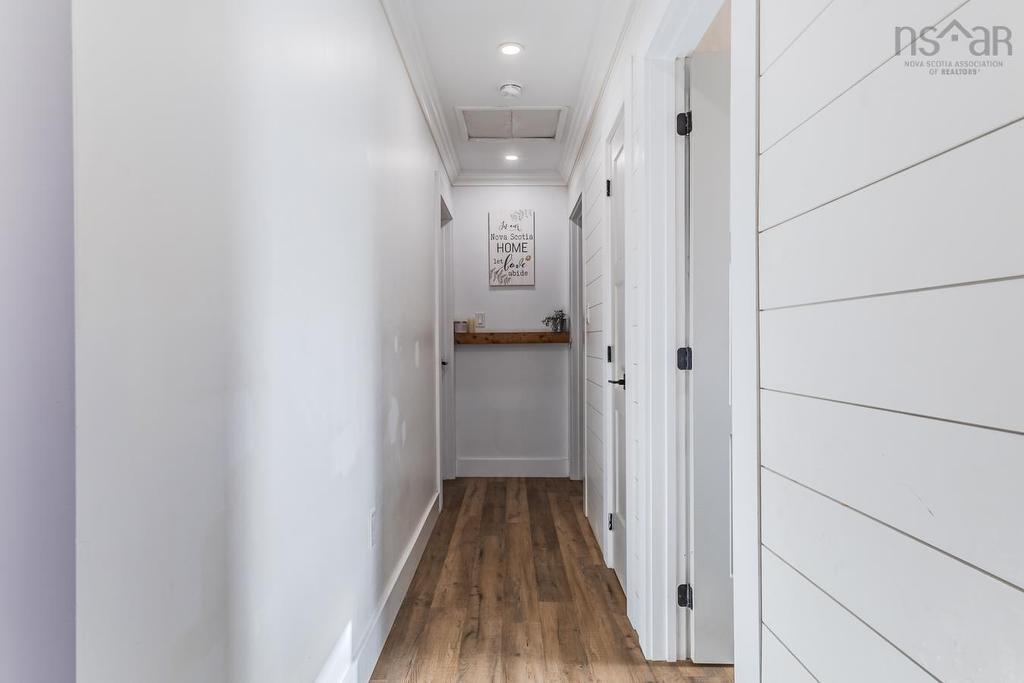 20 Menlow Crt, North River, NS