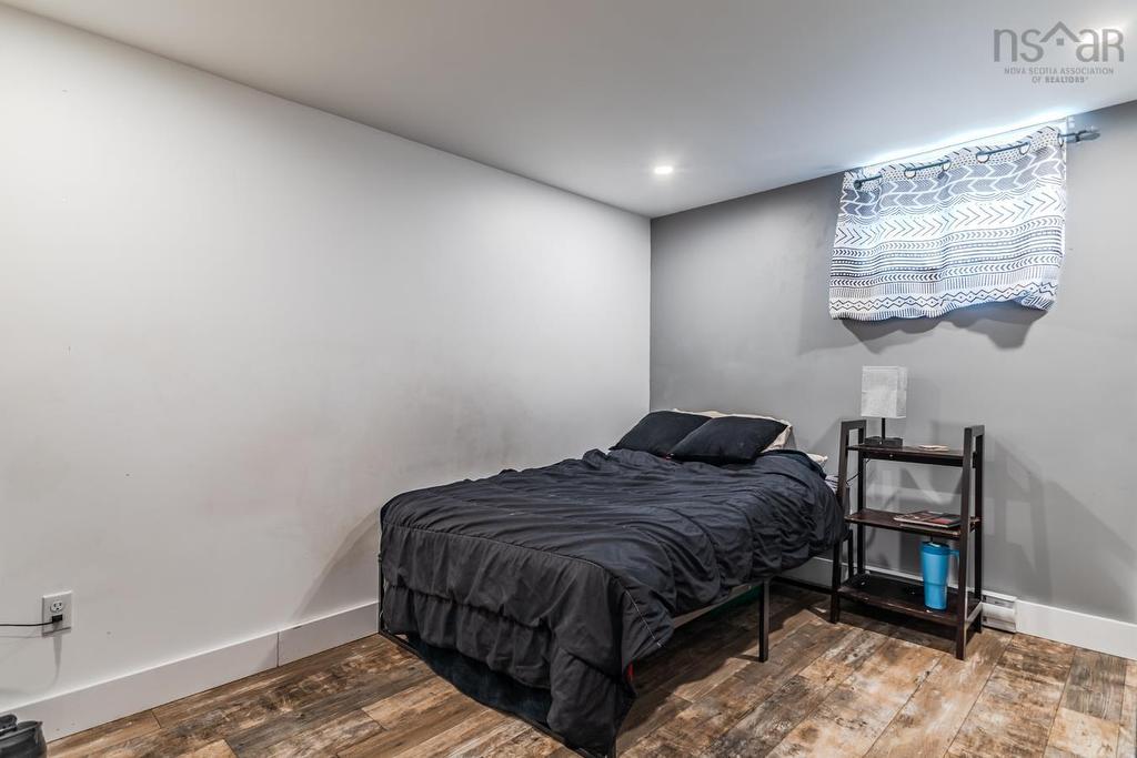 20 Menlow Crt, North River, NS