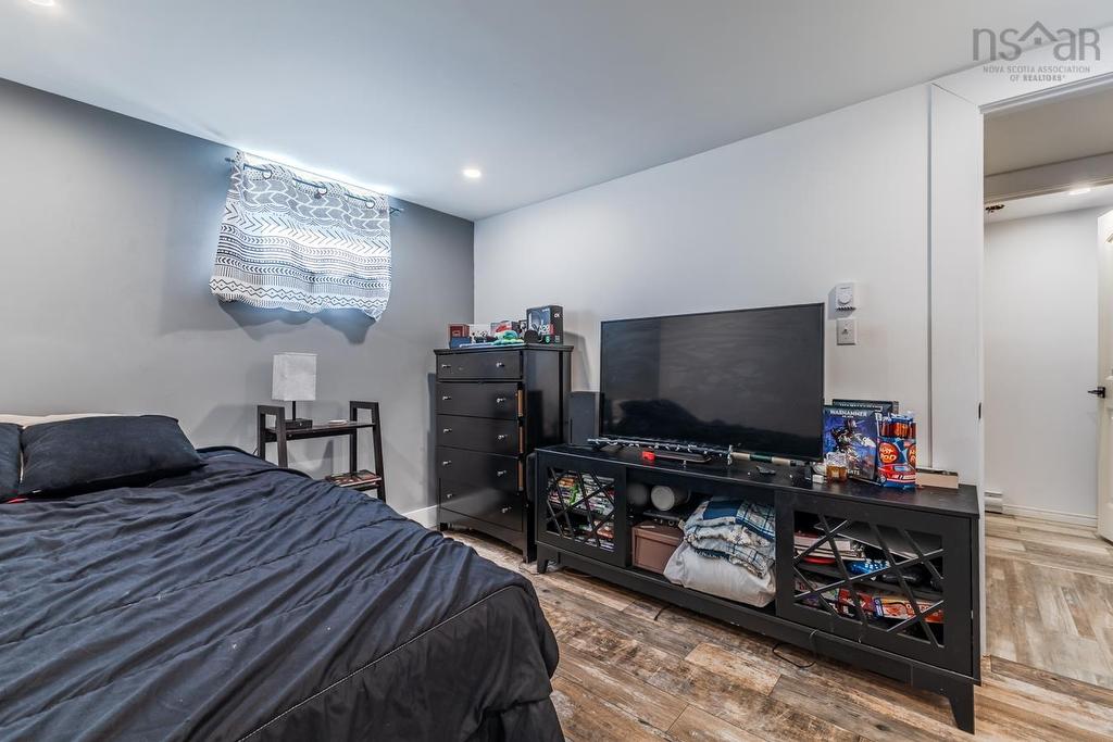 20 Menlow Crt, North River, NS