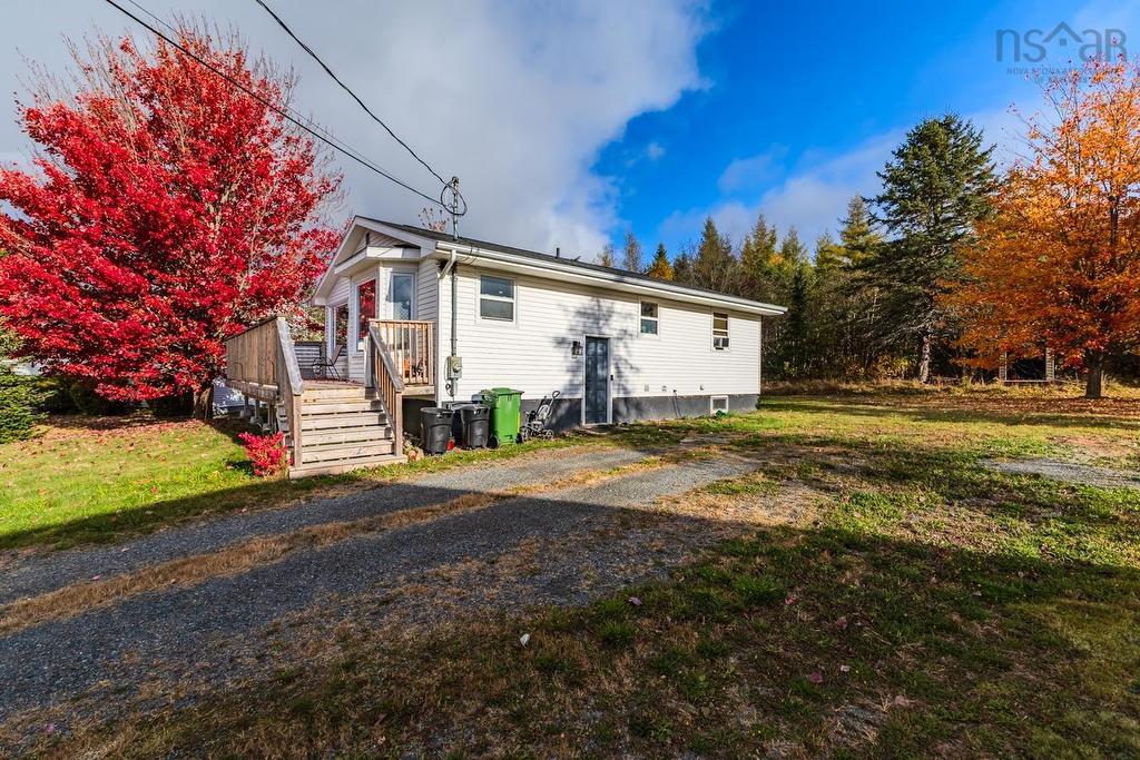 20 Menlow Crt, North River, NS