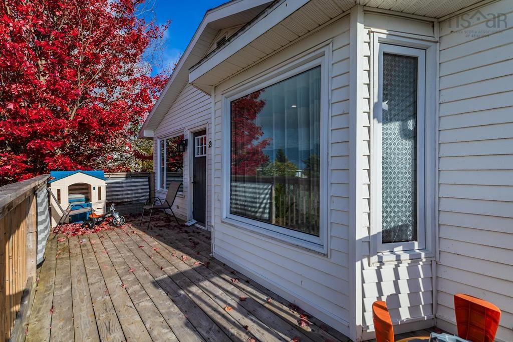 20 Menlow Crt, North River, NS