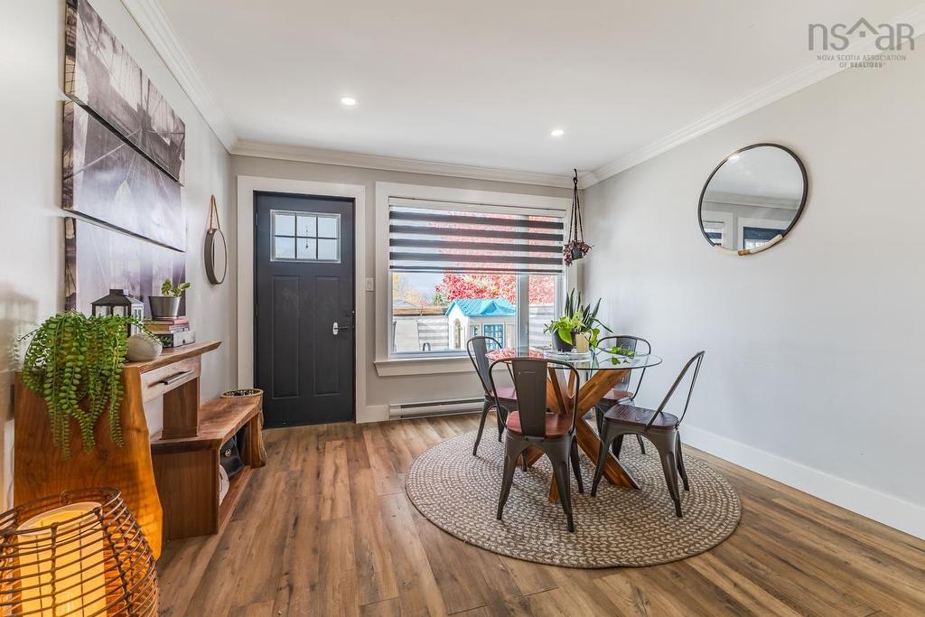 20 Menlow Crt, North River, NS