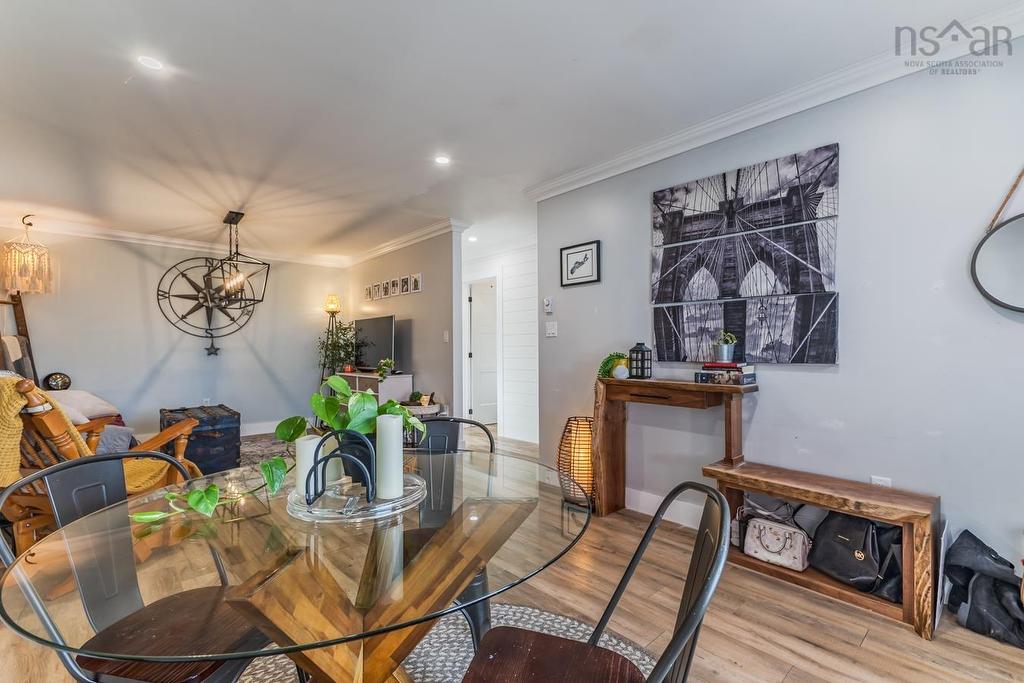 20 Menlow Crt, North River, NS