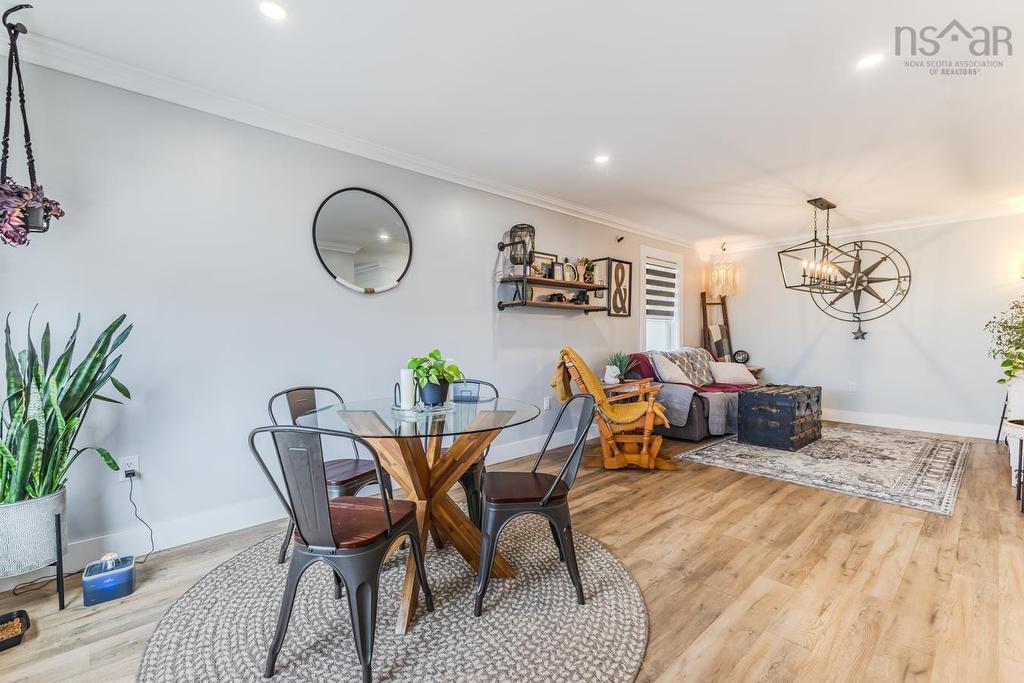 20 Menlow Crt, North River, NS