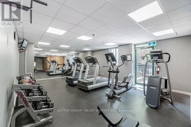 615 - 115 Hillcrest Avenue, Mississauga, ON - Indoor Photo Showing Gym Room