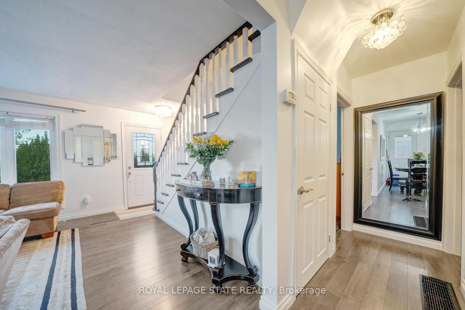 62 Brentwood Drive, Hamilton, ON - Indoor