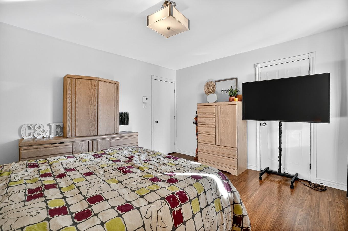 Primary bedroom - 99 Boul. Jérobelle, Saint-Jérôme, QC - Indoor Photo Showing Bedroom