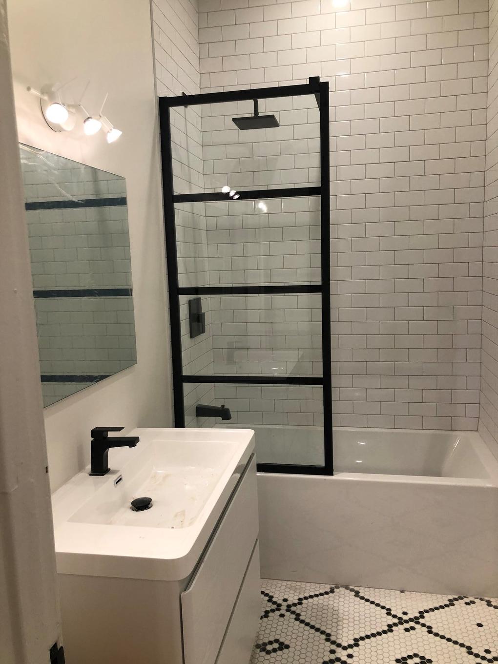 Bathroom - 2-1278 Rue Bélanger, Montréal (Rosemont/La Petite-Patrie), QC - Indoor Photo Showing Bathroom