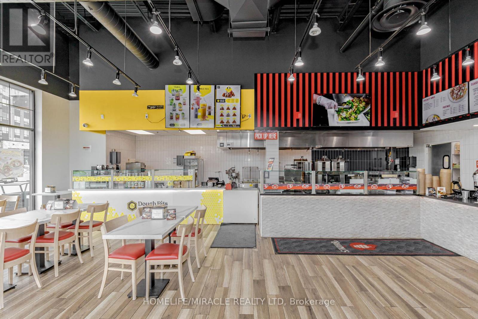 #4 - 263 Northfield Drive E, Waterloo, ON