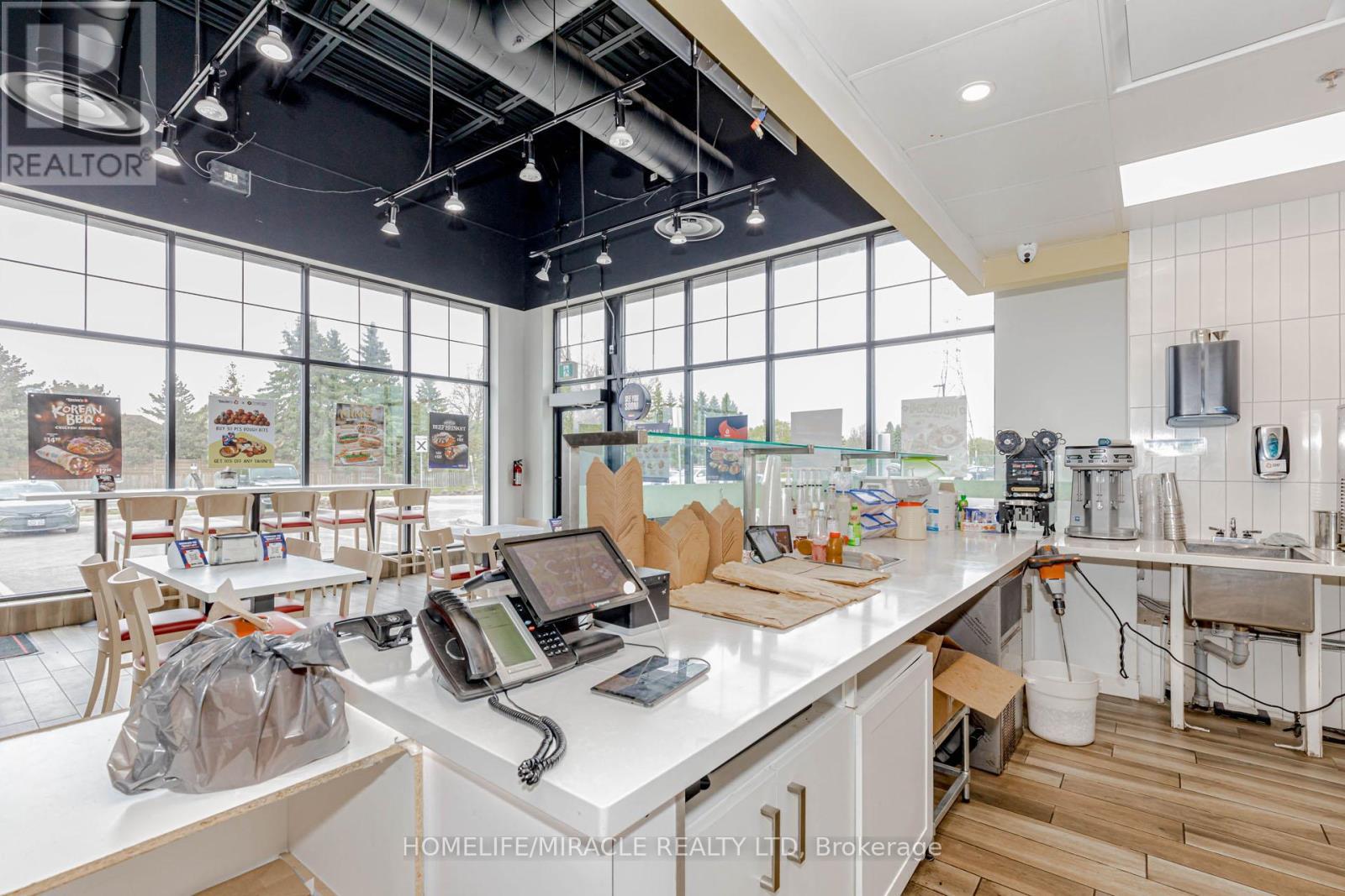 #4 - 263 Northfield Drive E, Waterloo, ON