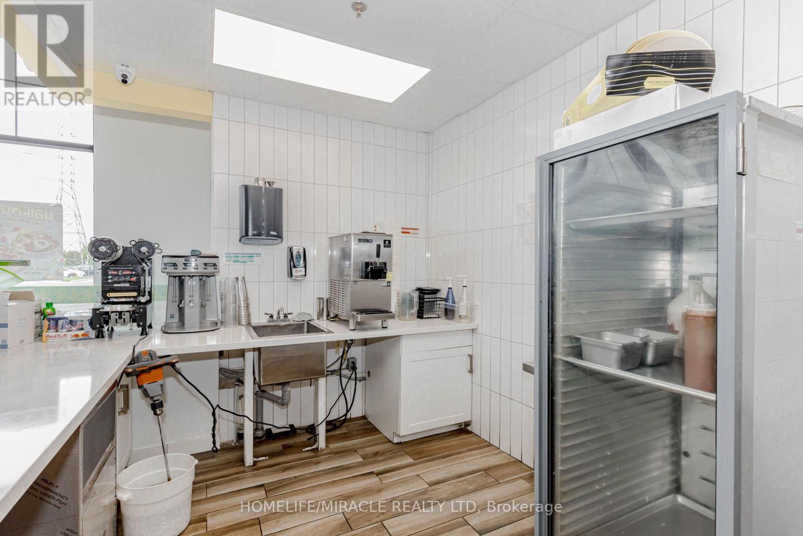 #4 - 263 Northfield Drive E, Waterloo, ON