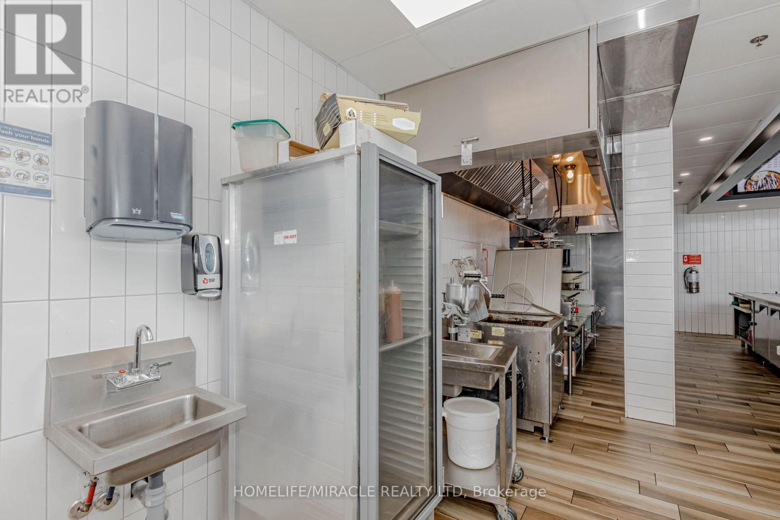 #4 - 263 Northfield Drive E, Waterloo, ON