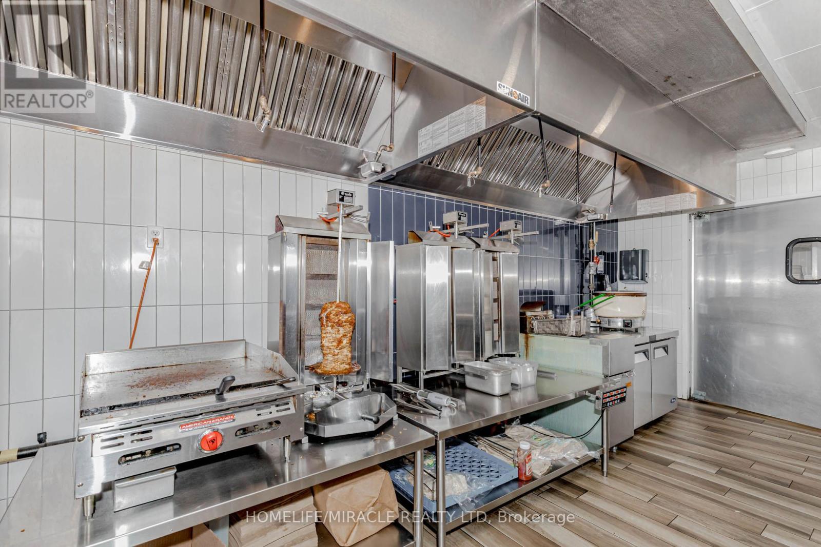 #4 - 263 Northfield Drive E, Waterloo, ON