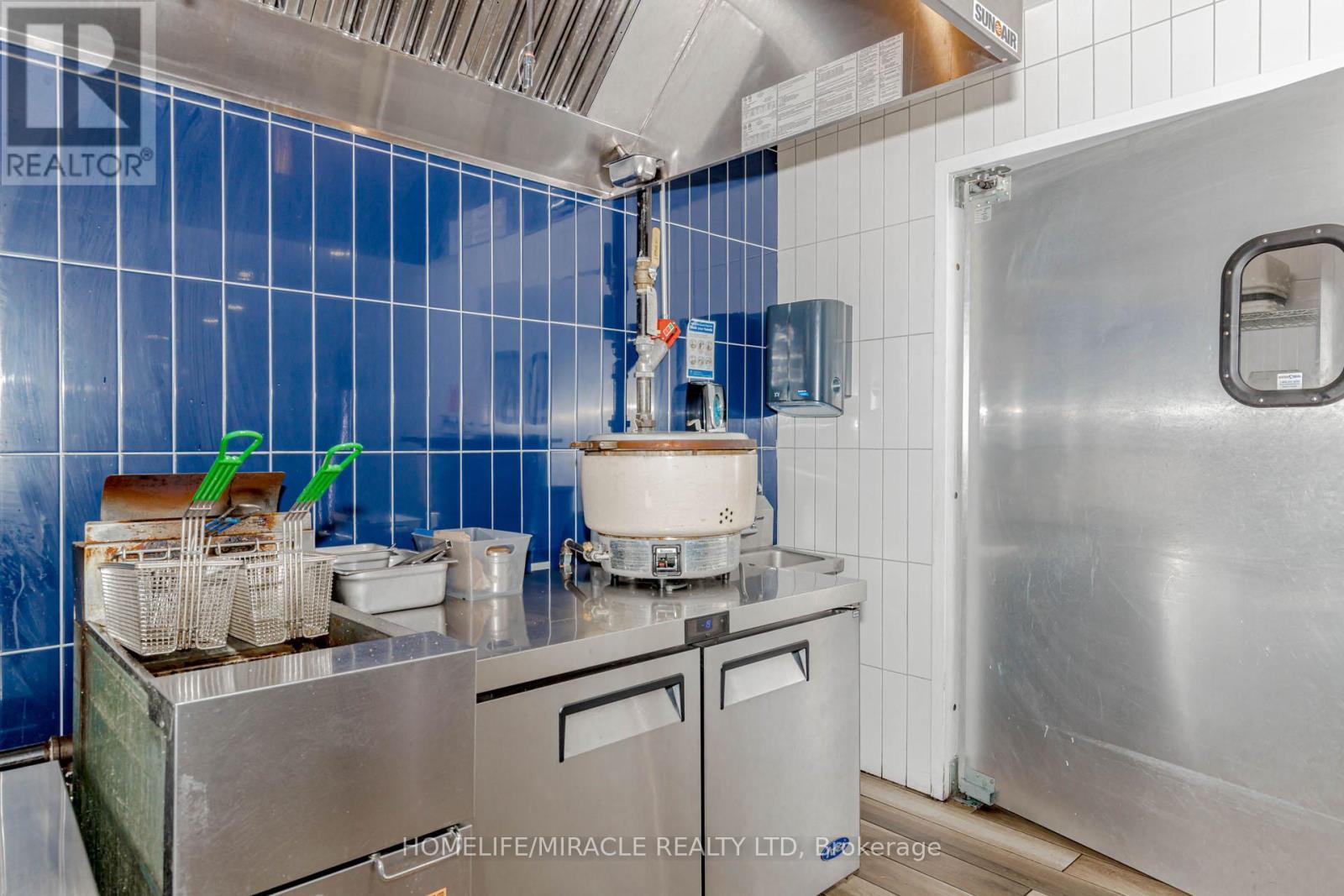 #4 - 263 Northfield Drive E, Waterloo, ON