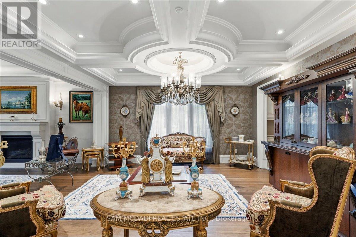 883 Parkland Avenue, Mississauga, ON - Indoor With Fireplace