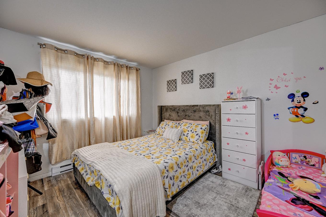 Dwelling - 845 Rue Rouleau, Saint-Hyacinthe, QC - Indoor Photo Showing Bedroom