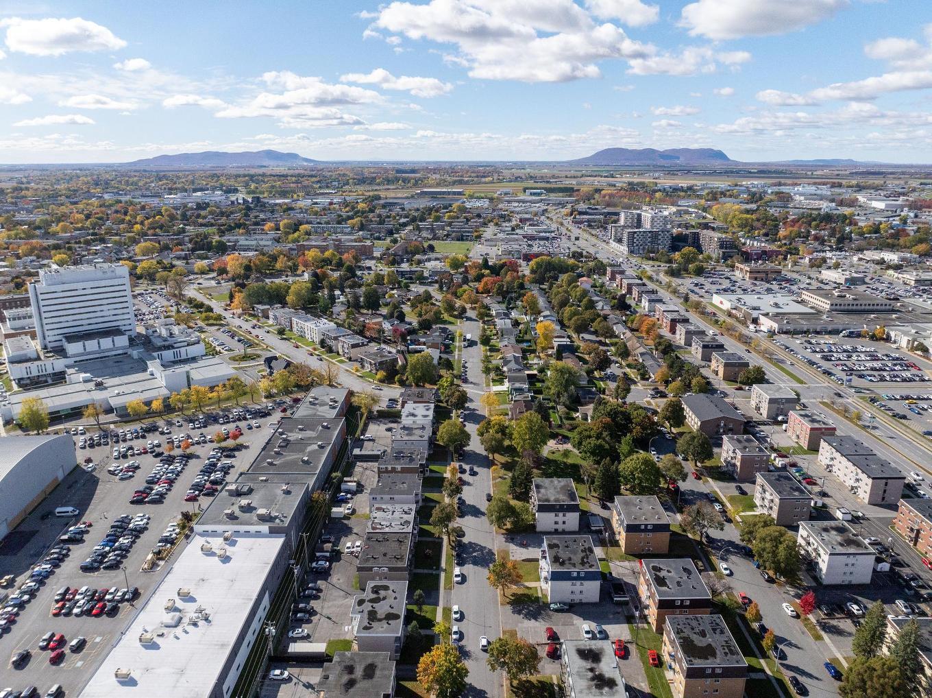 Overall view - 845 Rue Rouleau, Saint-Hyacinthe, QC - Outdoor With View