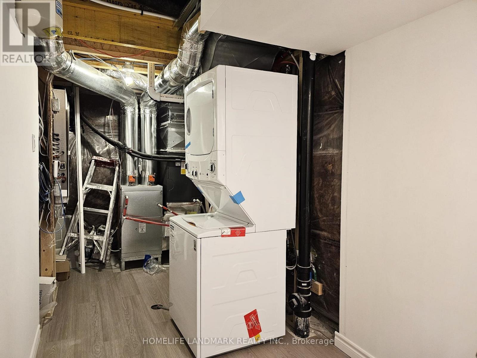 Bsmt - 9 Frisinger Lane, Markham, ON - Indoor Photo Showing Laundry Room