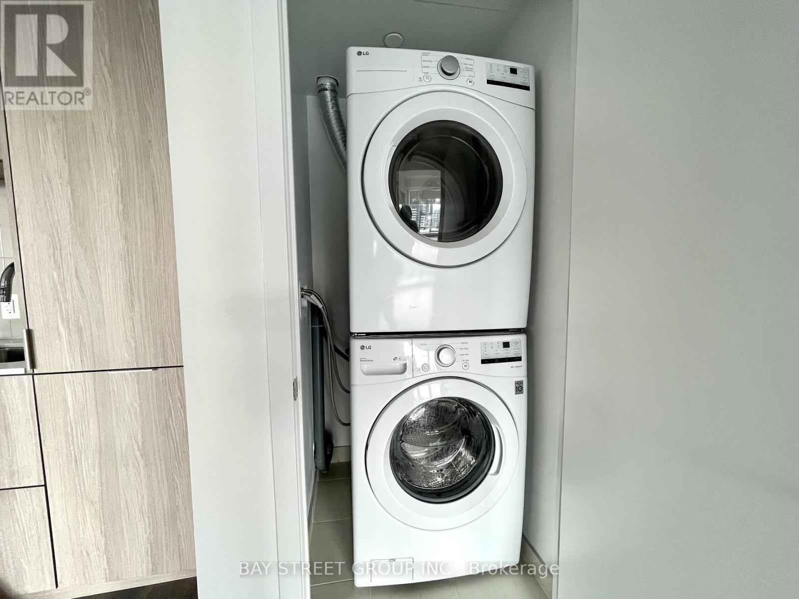 2905 - 130 River Street, Toronto, ON - Indoor Photo Showing Laundry Room