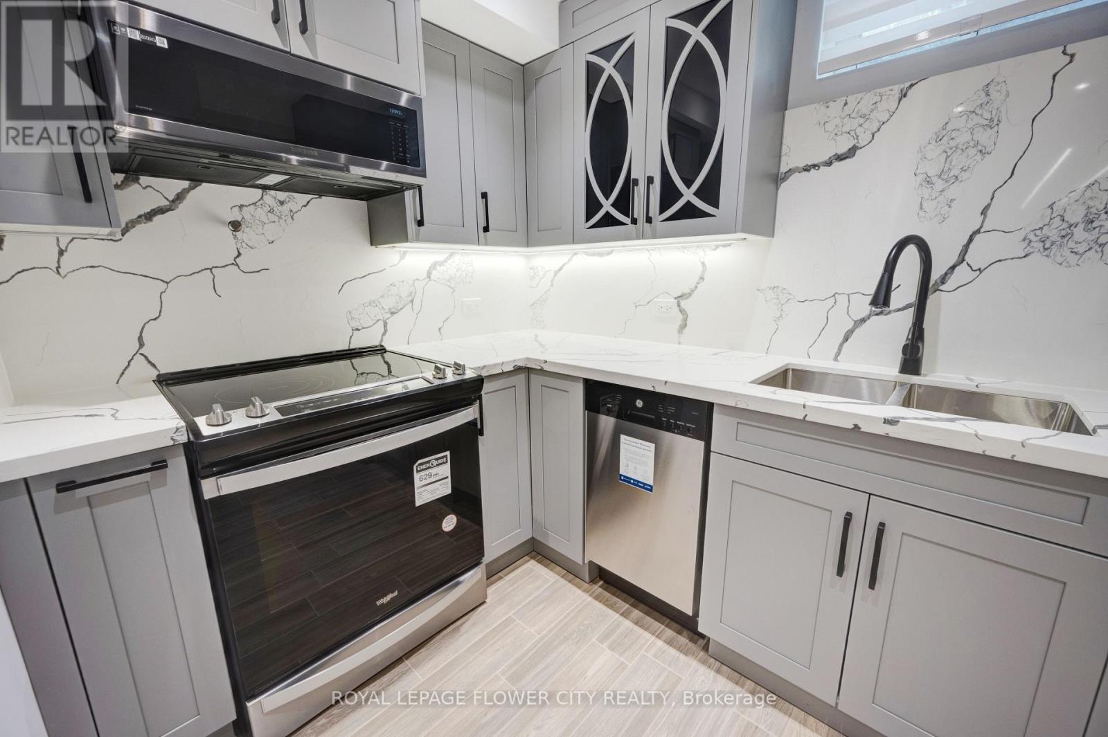 57 Letty Avenue, Brampton, ON - Indoor Photo Showing Kitchen With Double Sink
