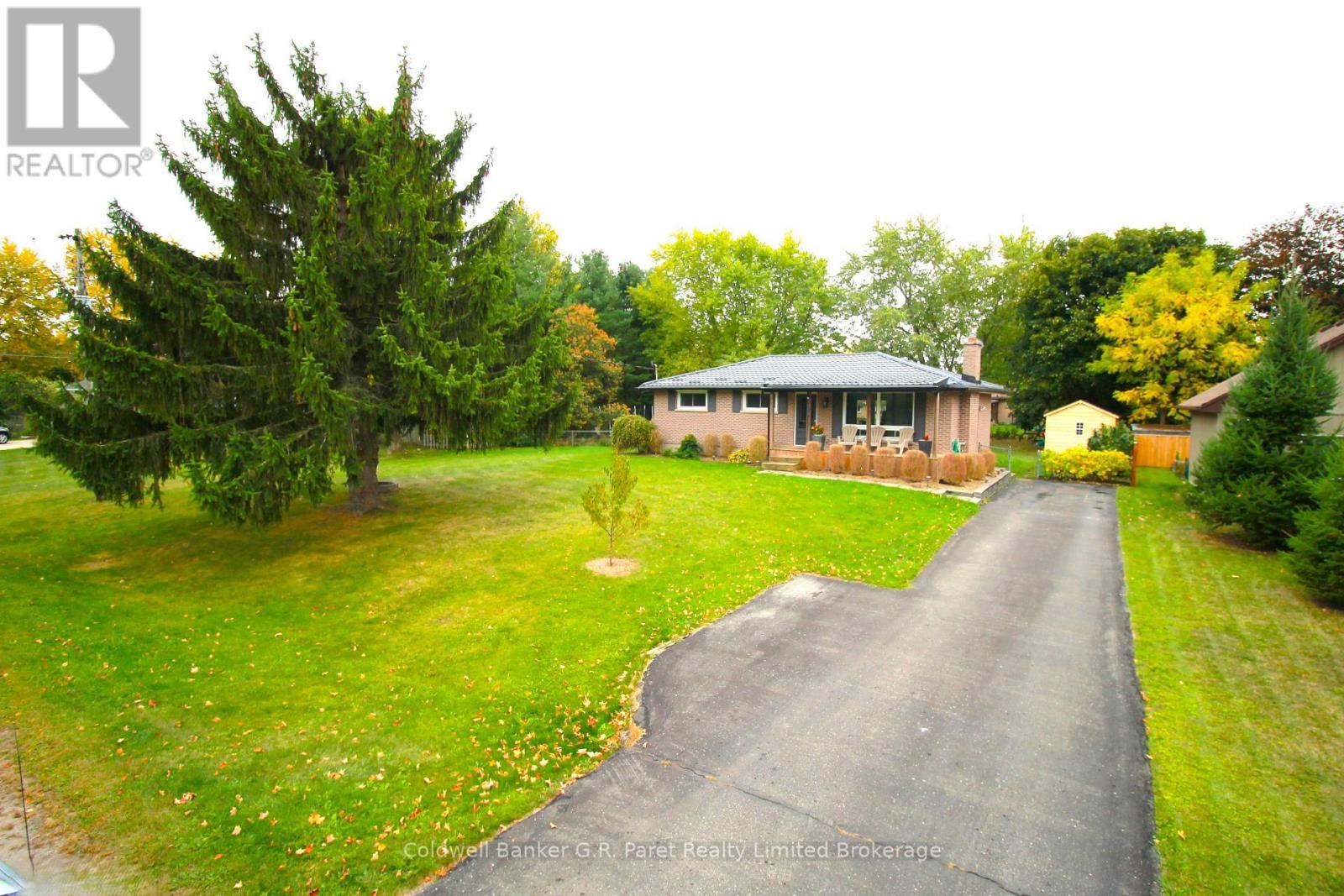 104 Simcoe Crescent, Middlesex Centre (Komoka), ON - Outdoor With Deck Patio Veranda