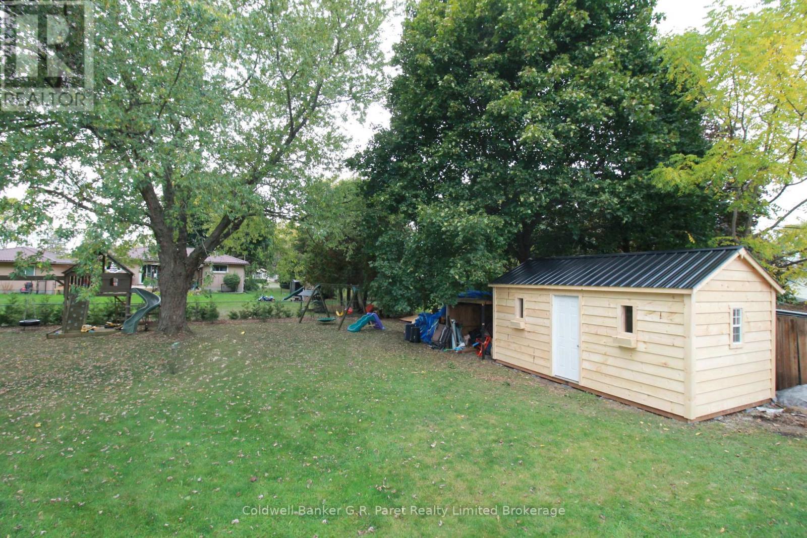 104 Simcoe Crescent, Middlesex Centre (Komoka), ON - Outdoor