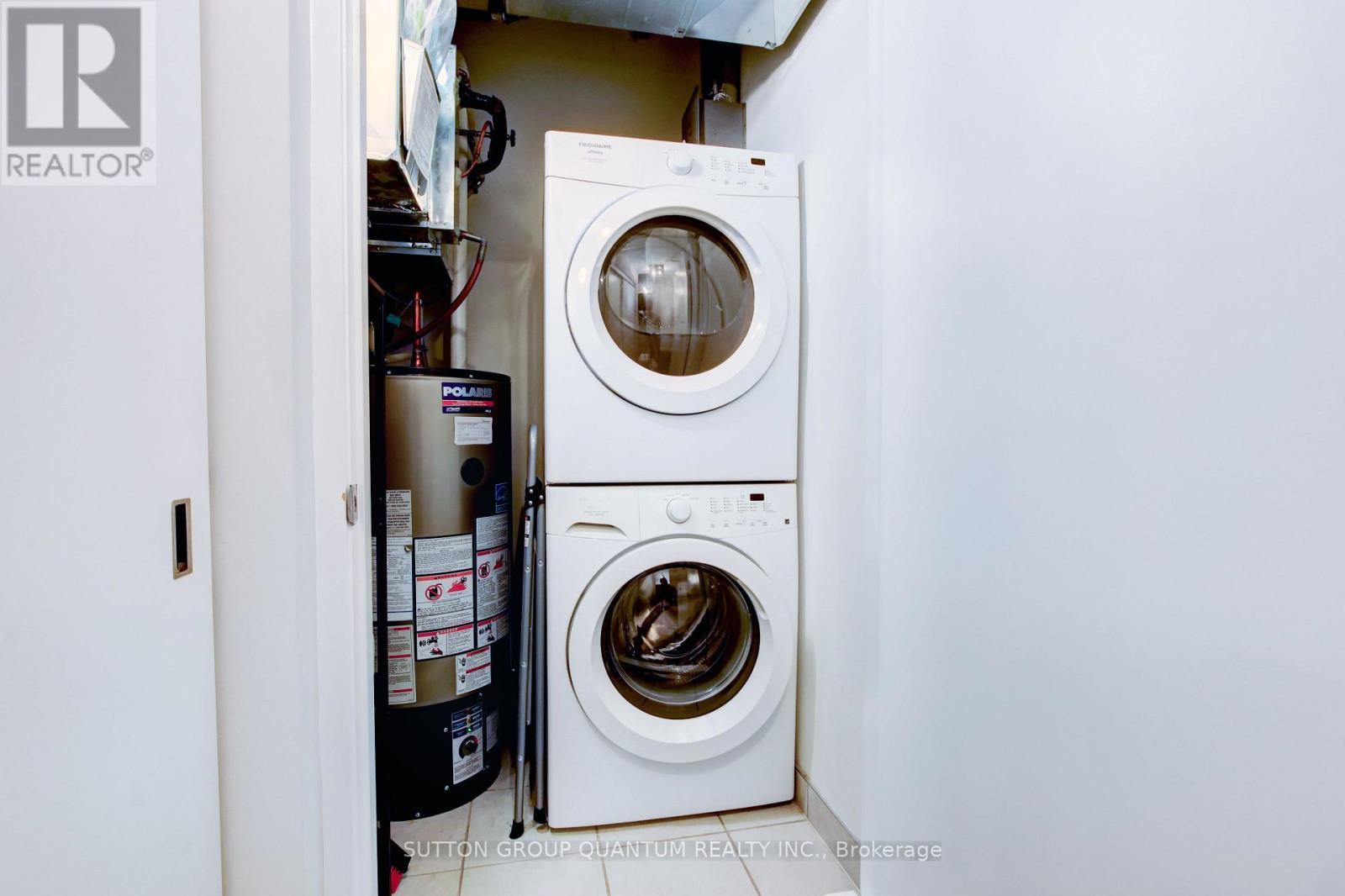 115 - 5035 Harvard Road, Mississauga, ON - Indoor Photo Showing Laundry Room