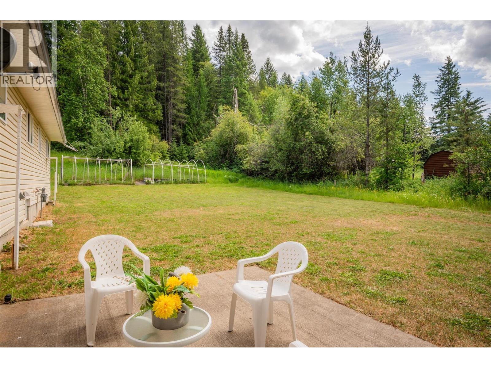 1764 Green Road, Fruitvale, BC - Outdoor