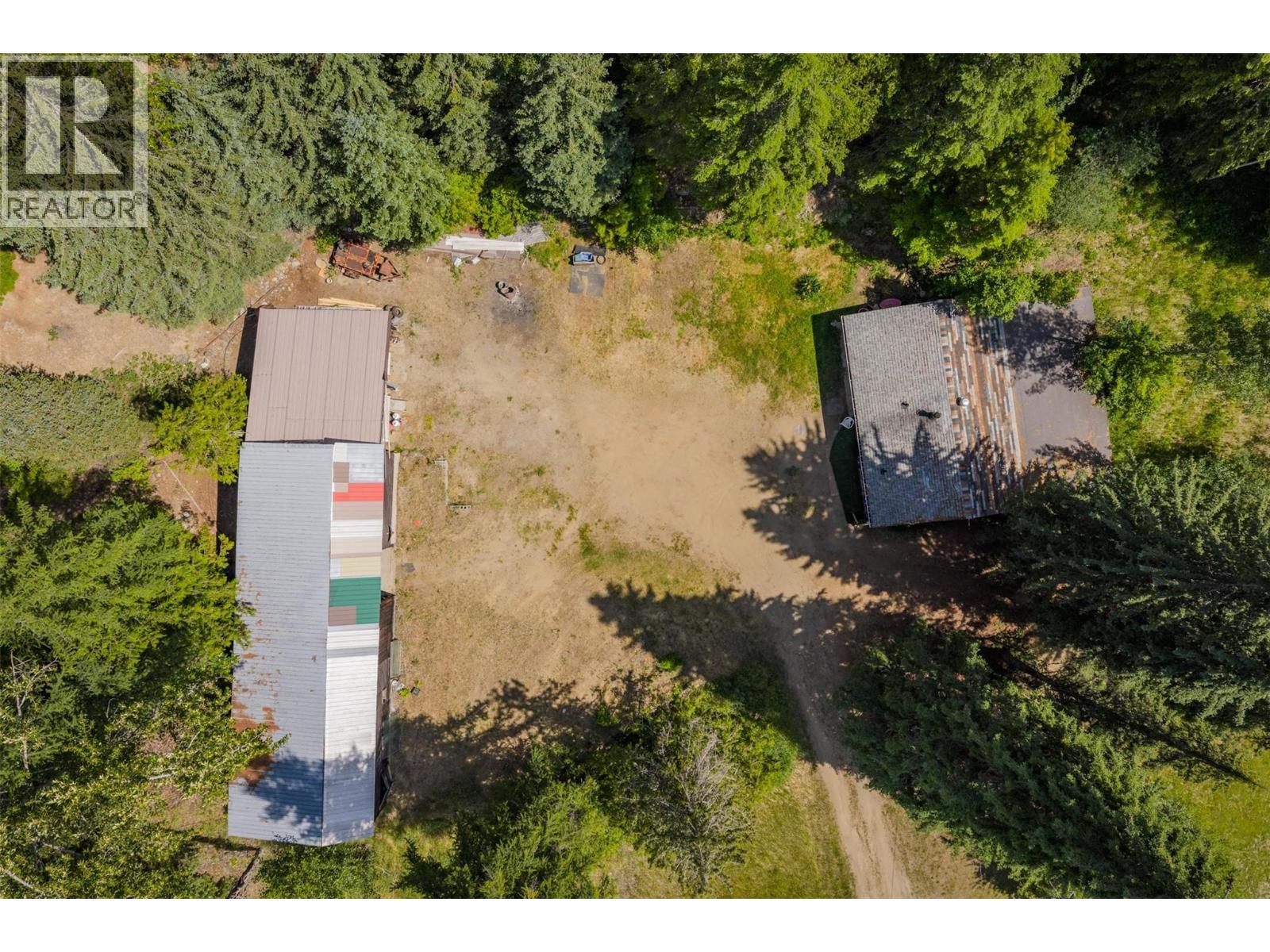 1764 Green Road, Fruitvale, BC - Outdoor