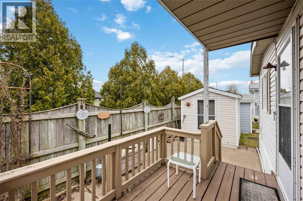 5700 Blackwell Sideroad Unit# 29, Sarnia, ON - Outdoor With Deck Patio Veranda With Exterior