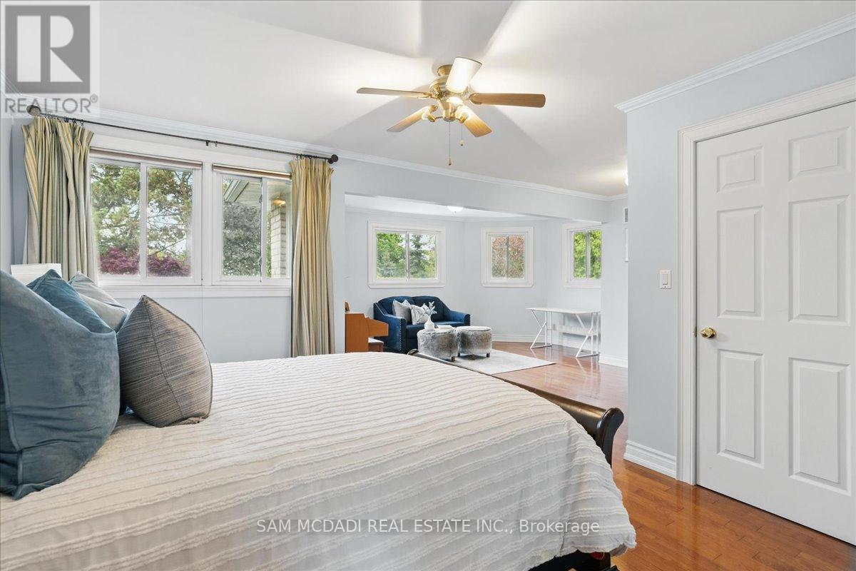 1713 Pengilley Place, Mississauga, ON - Indoor Photo Showing Bedroom