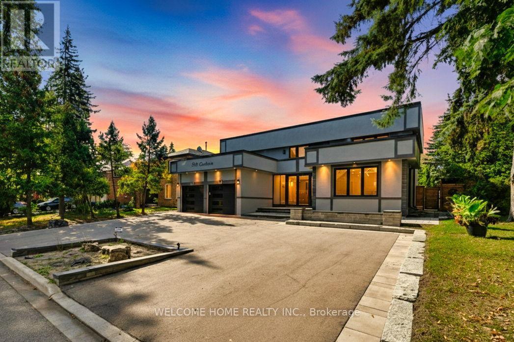 32 Colton Crescent S, Vaughan, ON - Outdoor With Deck Patio Veranda