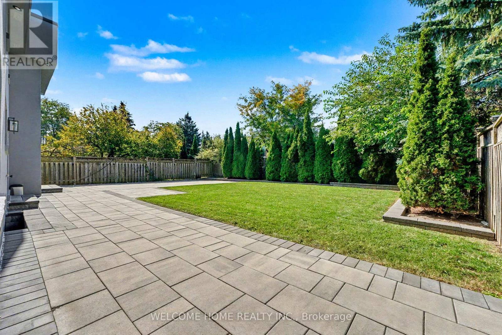 32 Colton Crescent S, Vaughan, ON - Outdoor