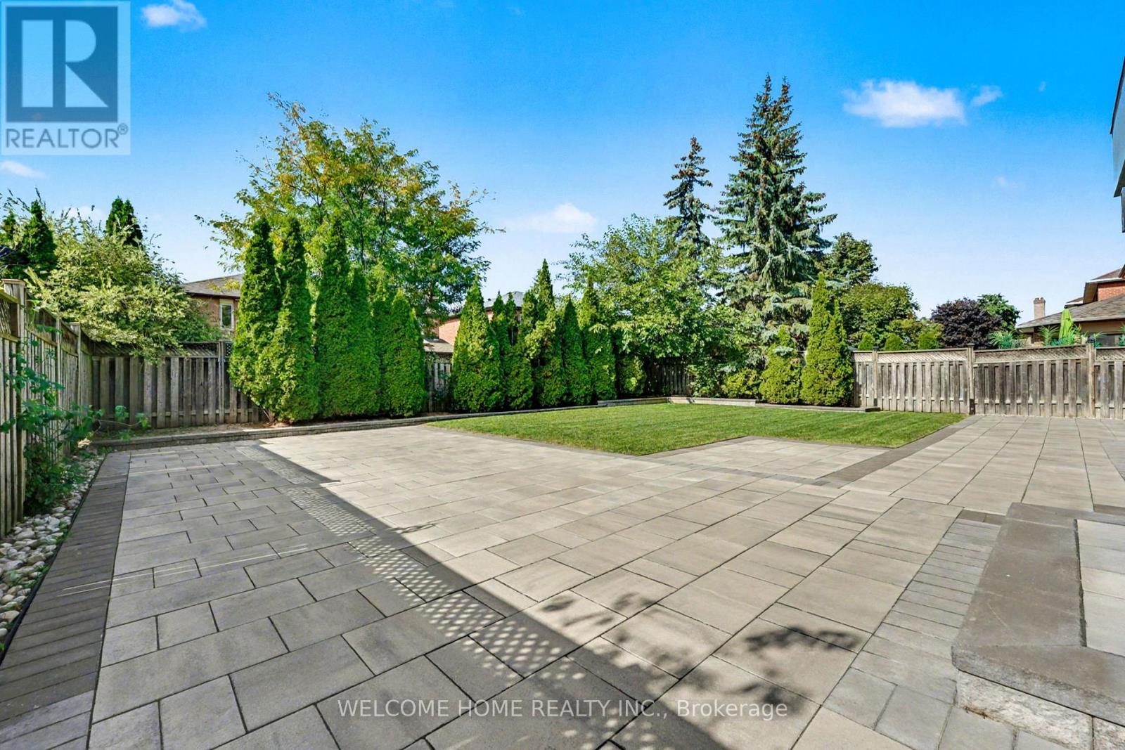 32 Colton Crescent S, Vaughan, ON - Outdoor