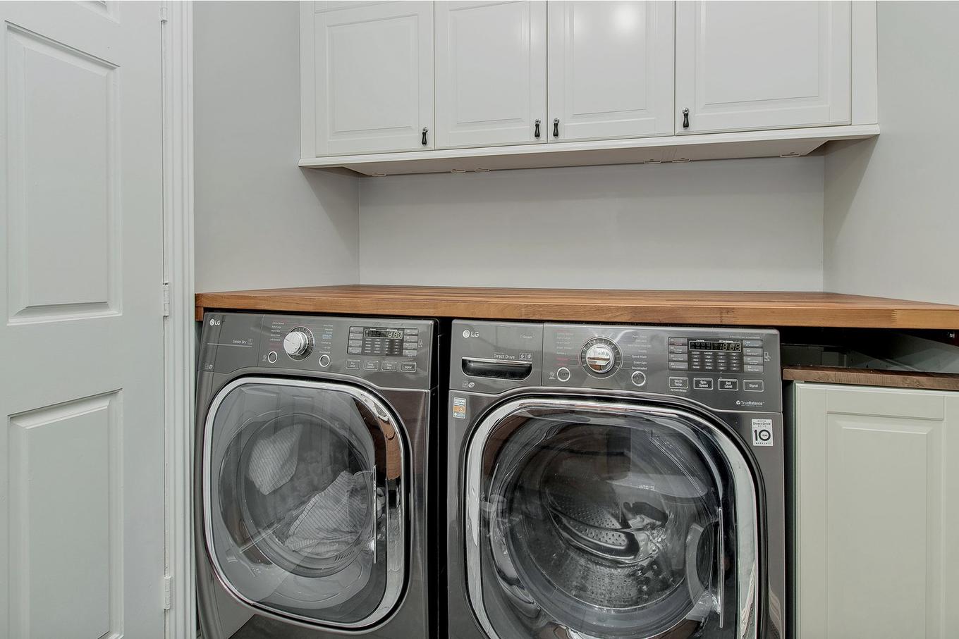 Powder room - 668 Rue Léveillé, Sainte-Thérèse, QC - Indoor Photo Showing Laundry Room