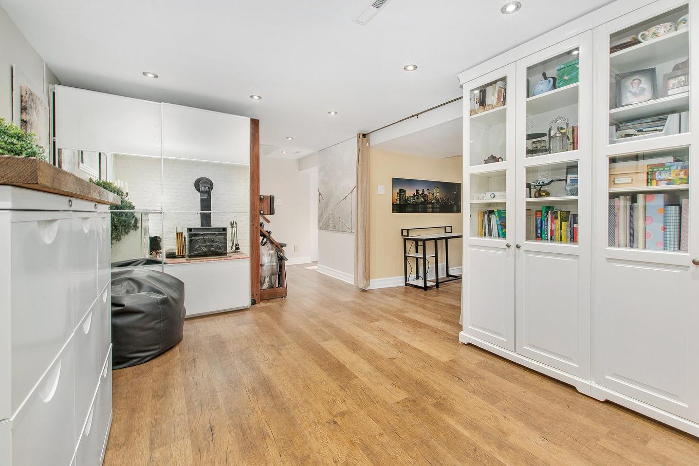 Family room - 668 Rue Léveillé, Sainte-Thérèse, QC - Indoor Photo Showing Other Room