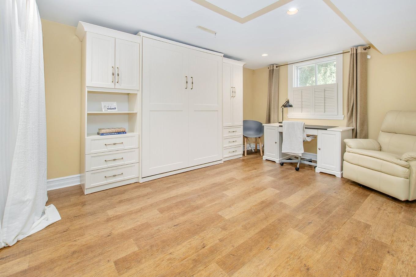 Family room - 668 Rue Léveillé, Sainte-Thérèse, QC - Indoor