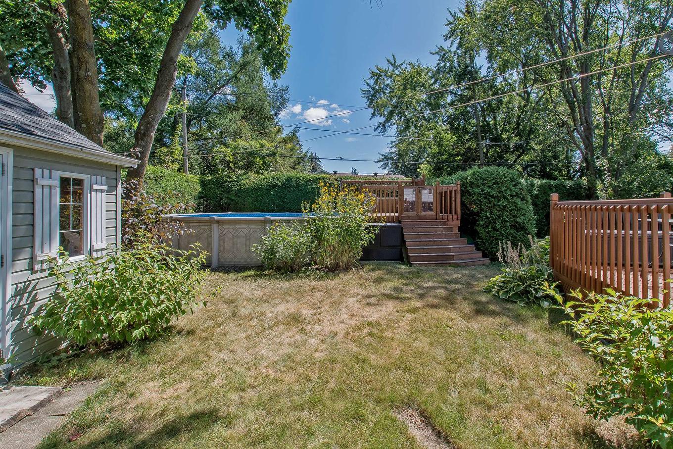 Backyard - 668 Rue Léveillé, Sainte-Thérèse, QC - Outdoor