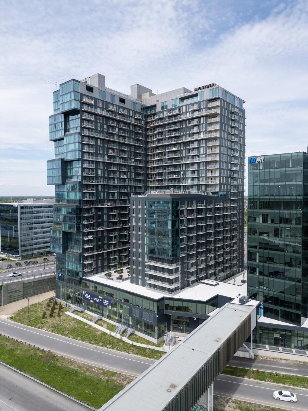 Back facade - 1612-60 Rue De L'Éclipse, Brossard, QC - Outdoor With View