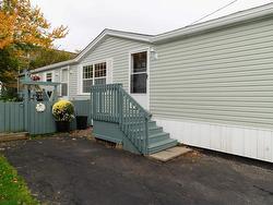 23 Shamrock Drive  Halifax, NS B3M 3A5