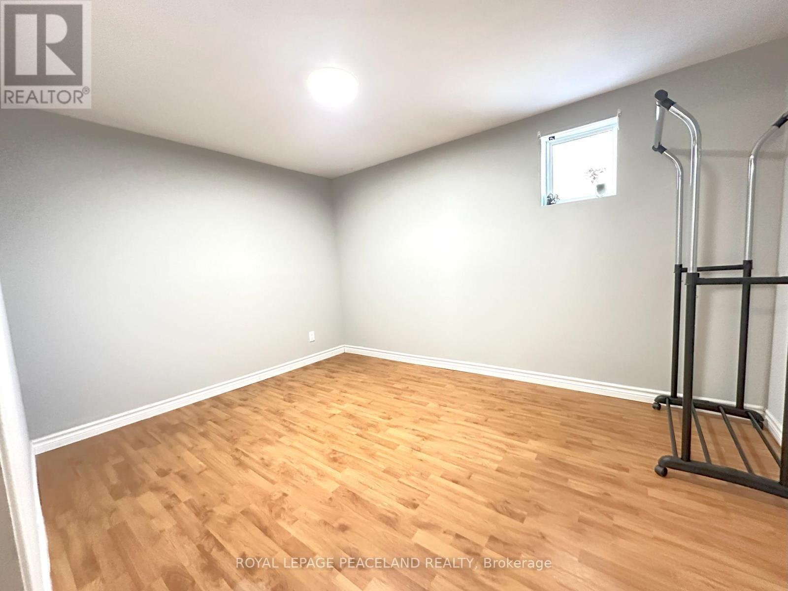 423 Osiris Drive, Richmond Hill, ON - Indoor Photo Showing Other Room