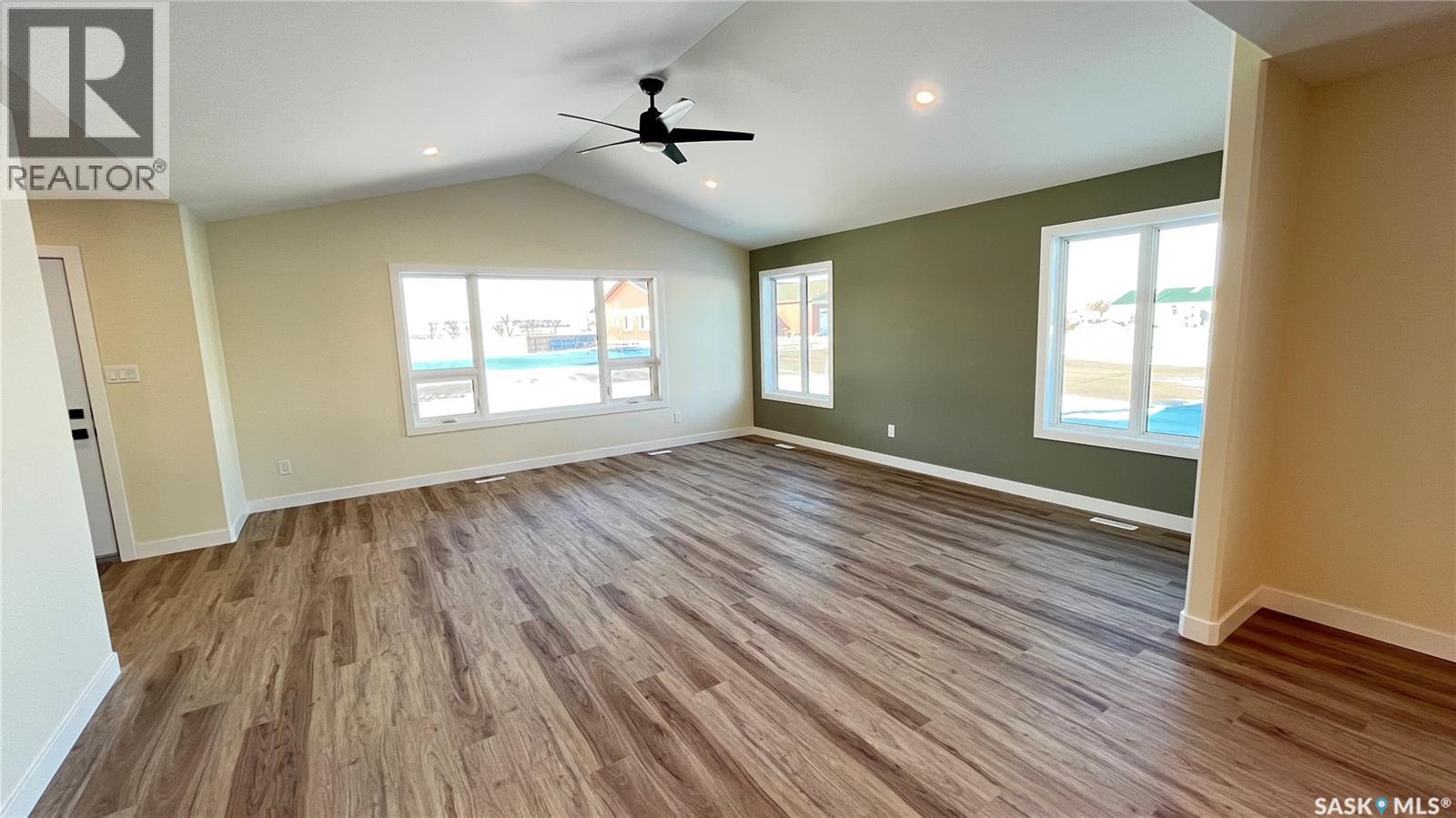 21 Murraydale Crescent, Maple Creek, SK - Indoor Photo Showing Other Room