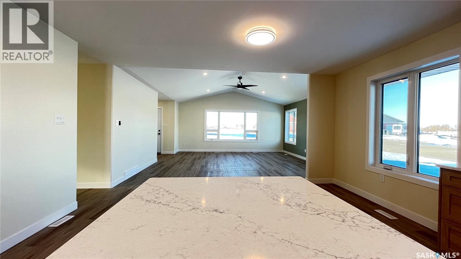 21 Murraydale Crescent, Maple Creek, SK - Indoor Photo Showing Other Room