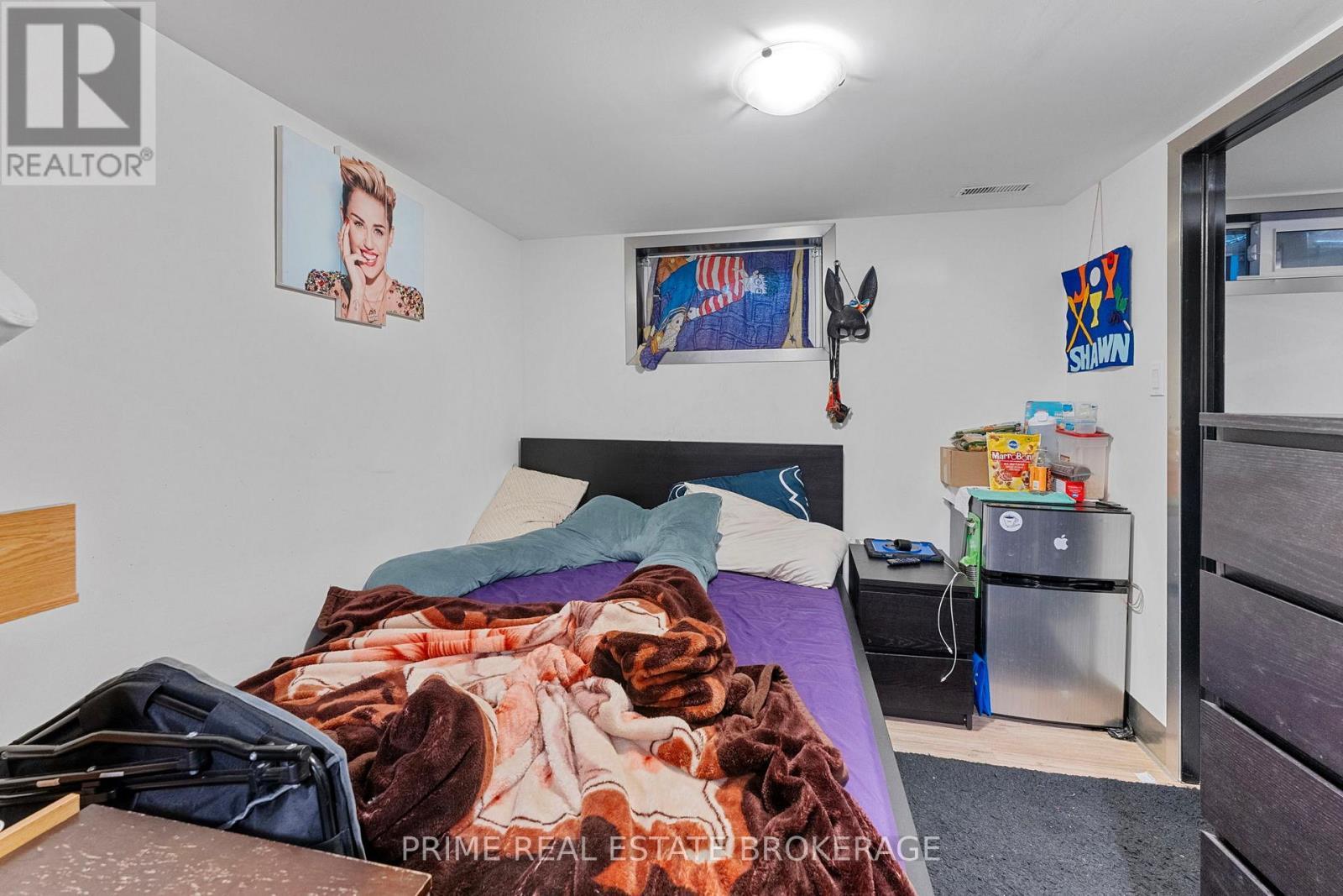 583 Maitland Street, London East (East F), ON - Indoor Photo Showing Bedroom