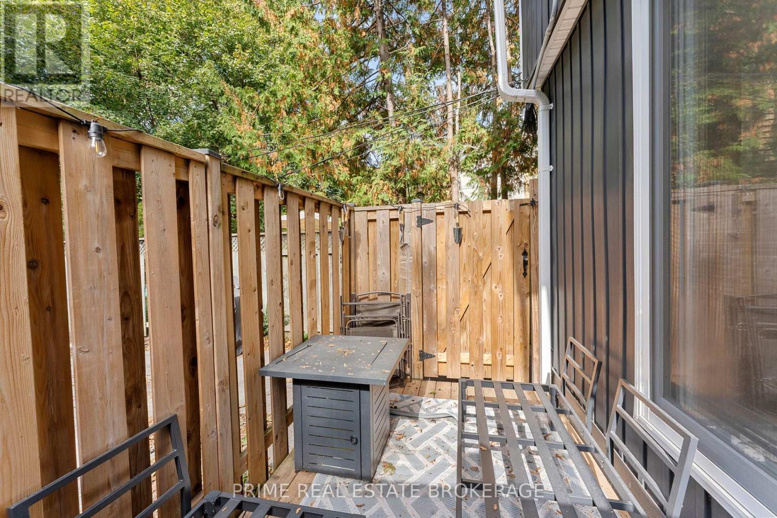 583 Maitland Street, London East (East F), ON - With Exterior