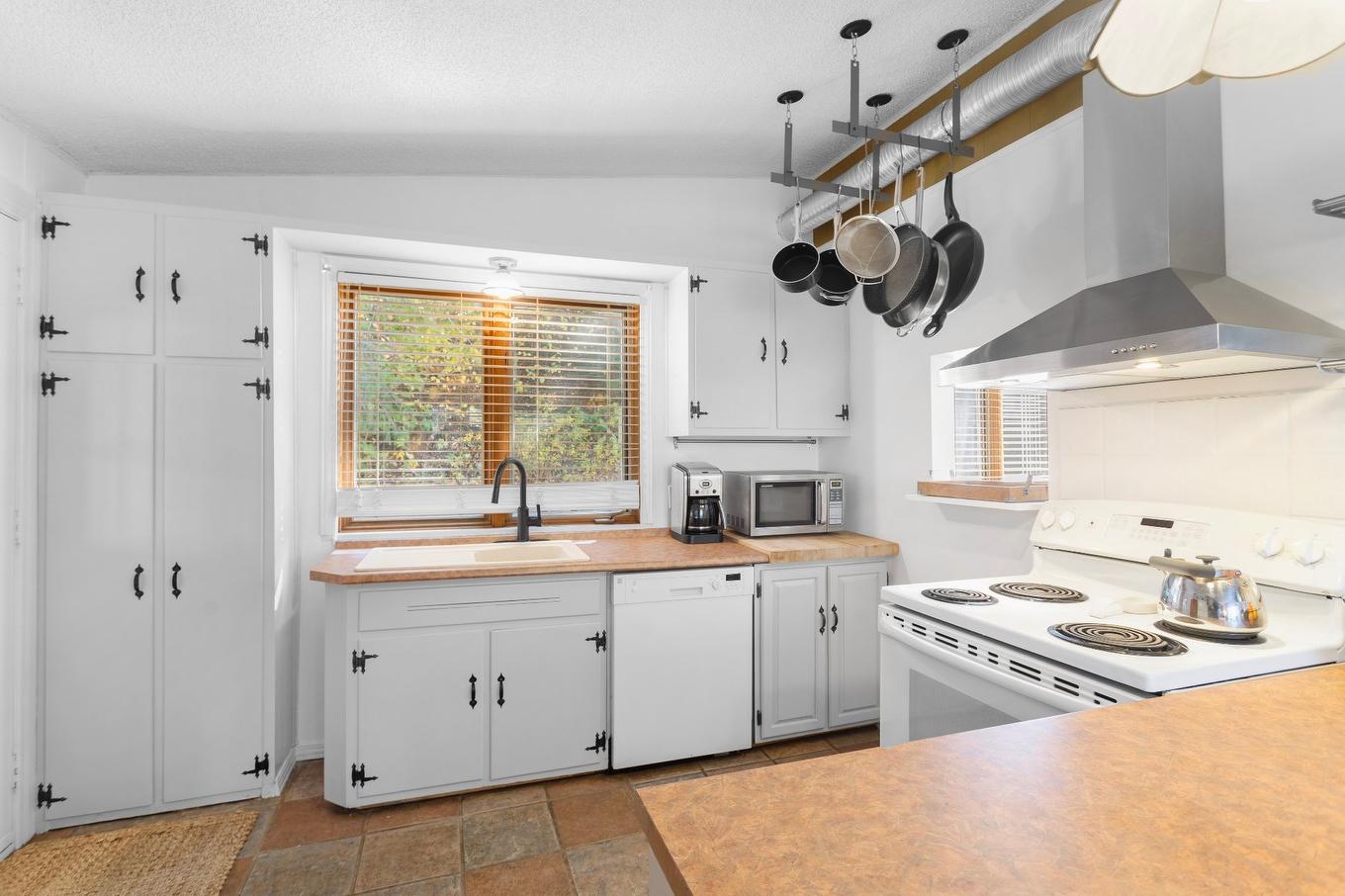 Kitchen - 344 Rue Des Hêtres, Val-Morin, QC - Indoor Photo Showing Kitchen