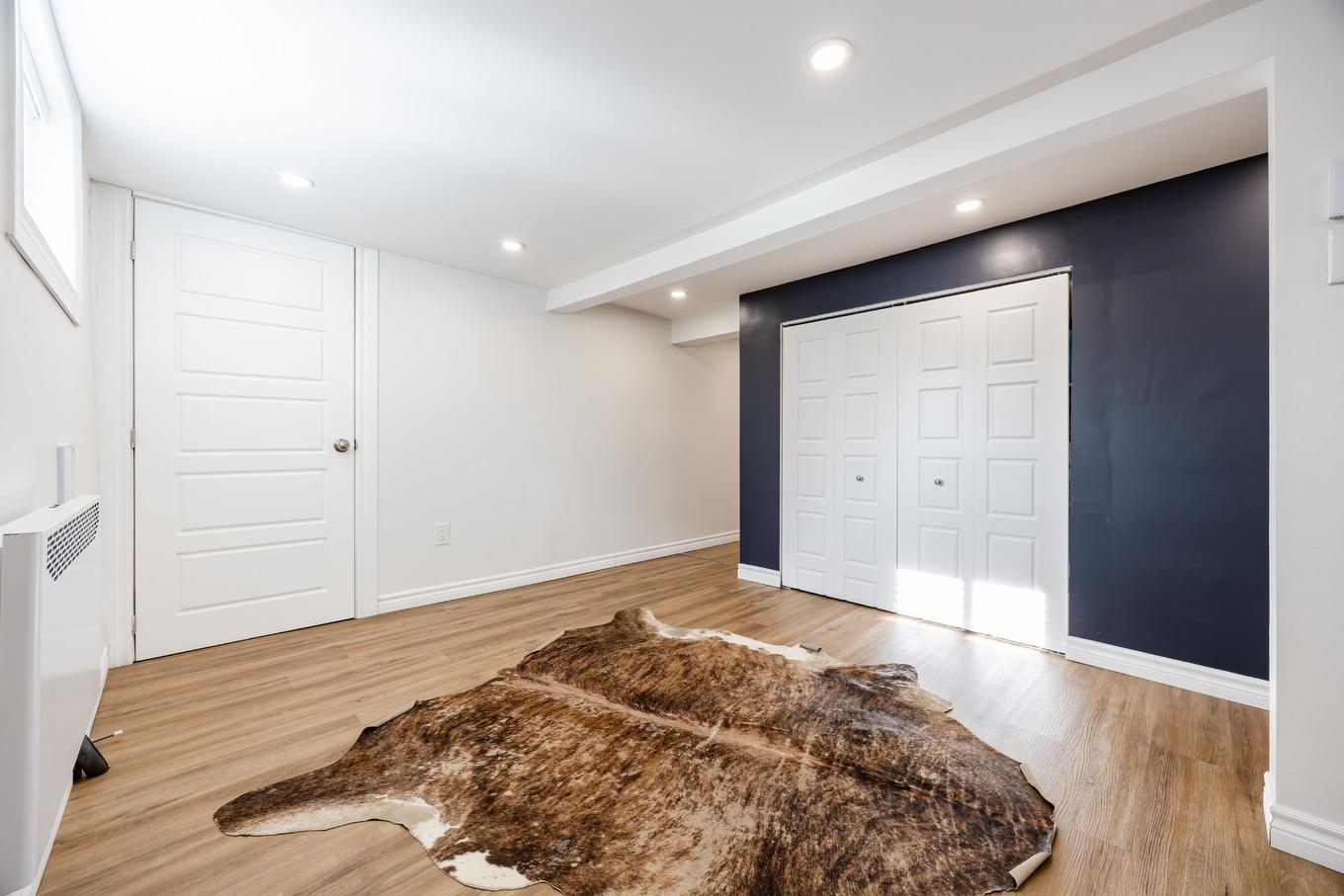 Family room - 2227 Rue La Salle, Longueuil (Le Vieux-Longueuil), QC - Indoor Photo Showing Other Room