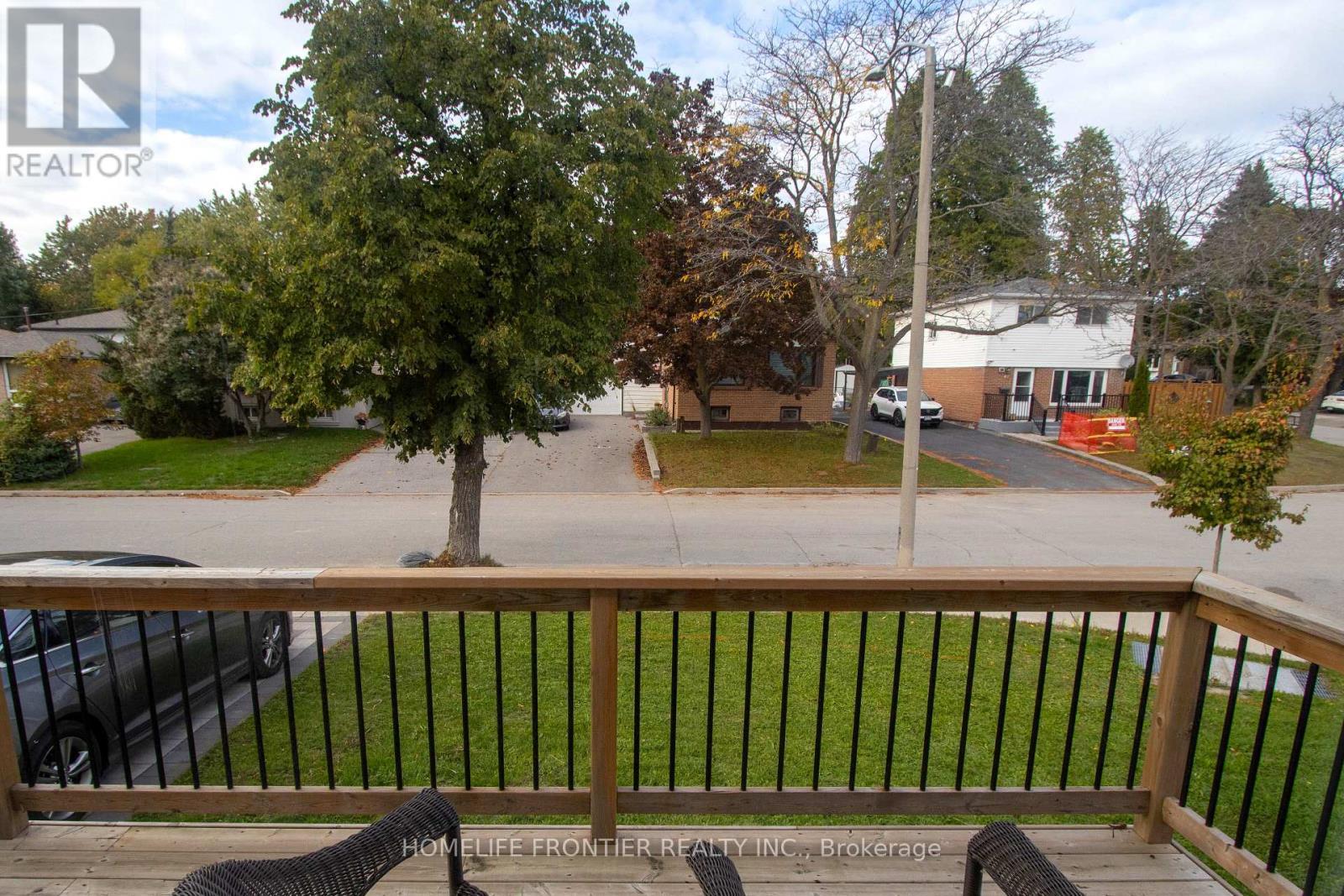 59 Dowswell Drive, Toronto, ON - Outdoor