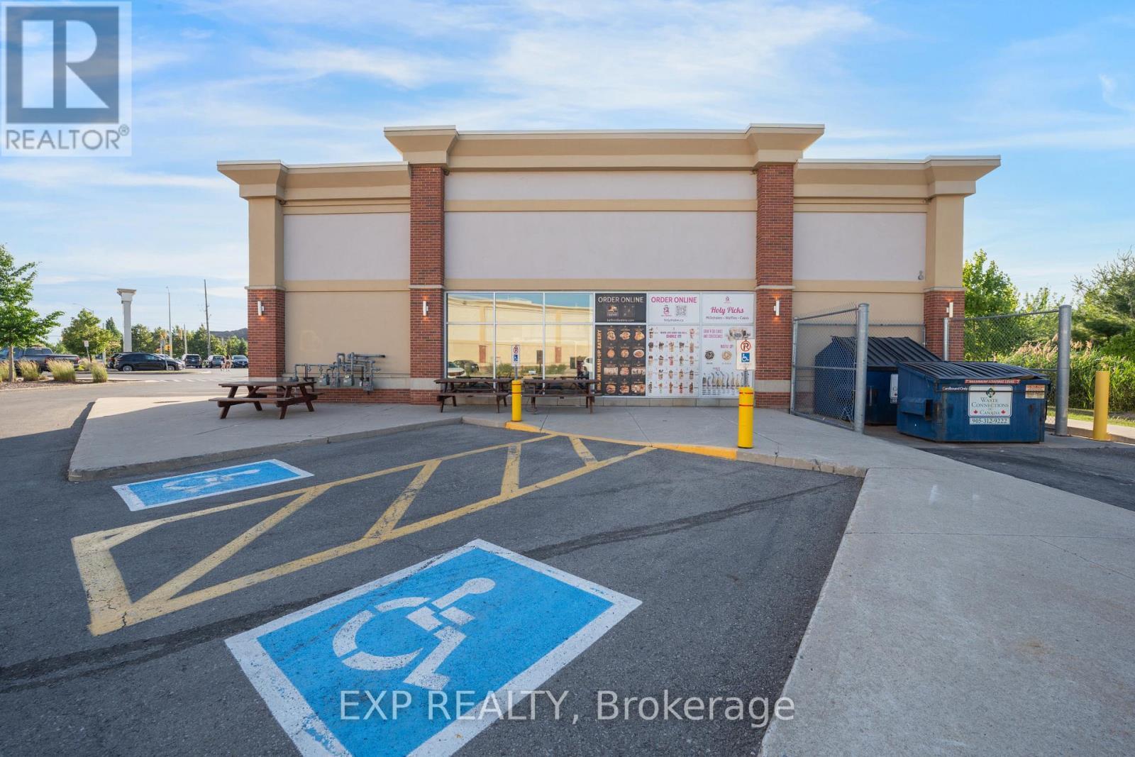 H4 - 2321 Appleby Line, Burlington, ON